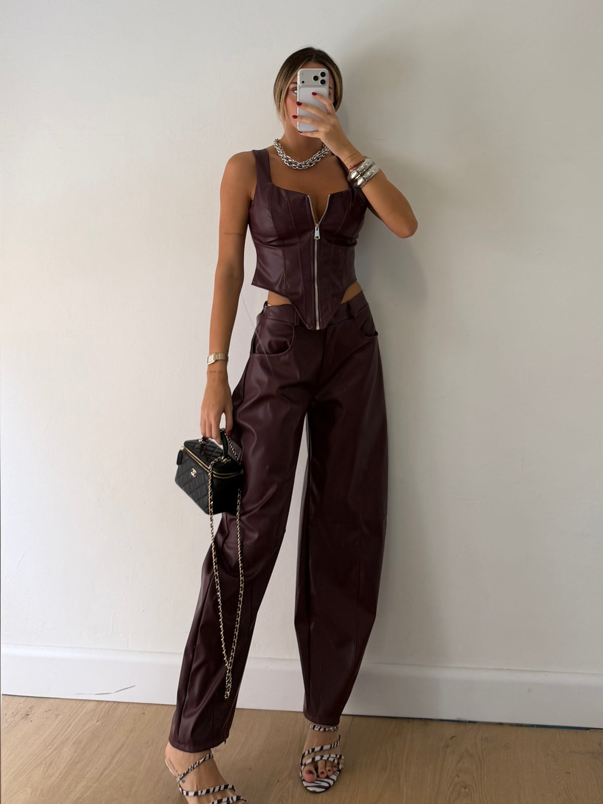 Cherry leather set