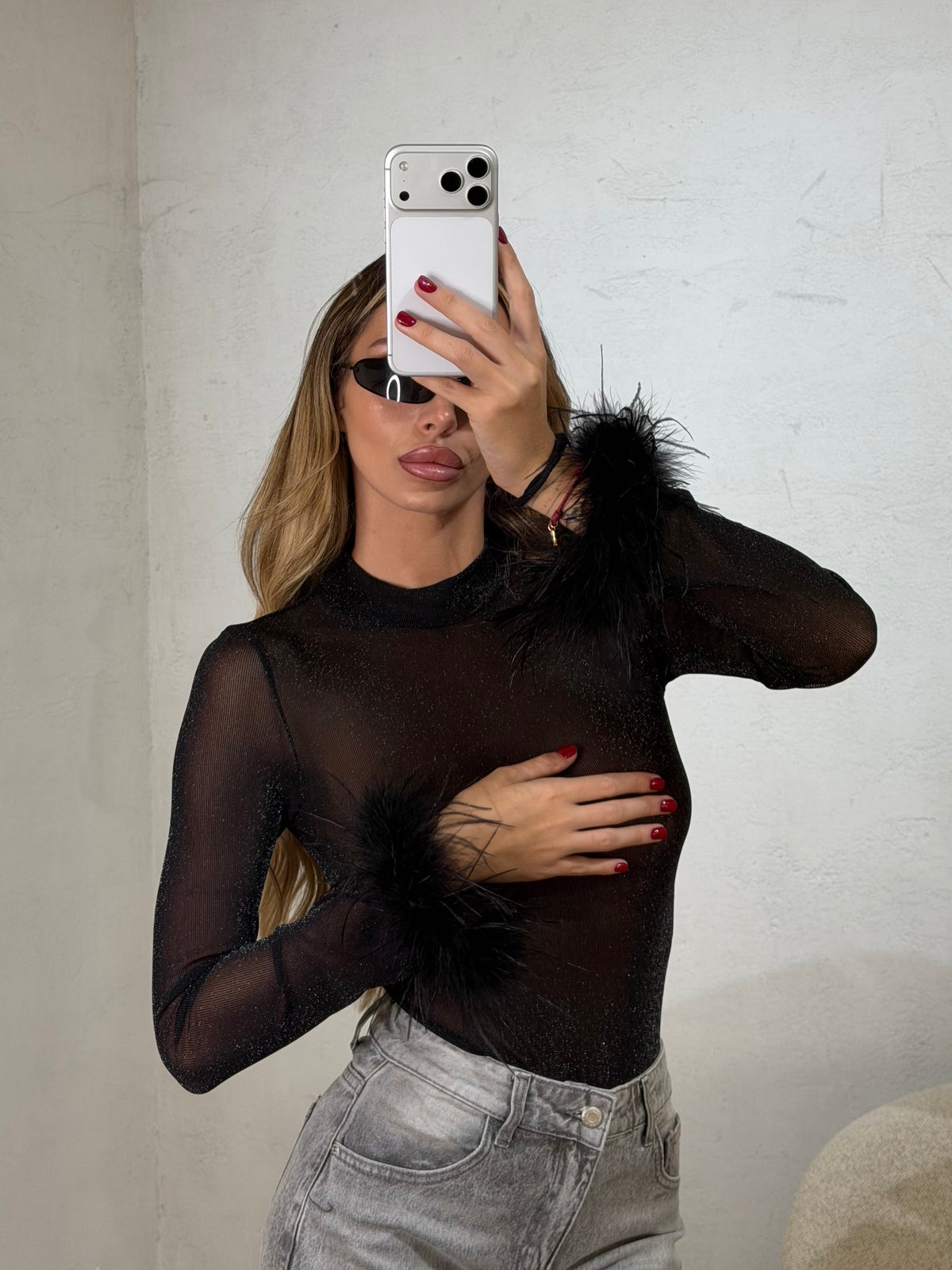 Body plume lurex