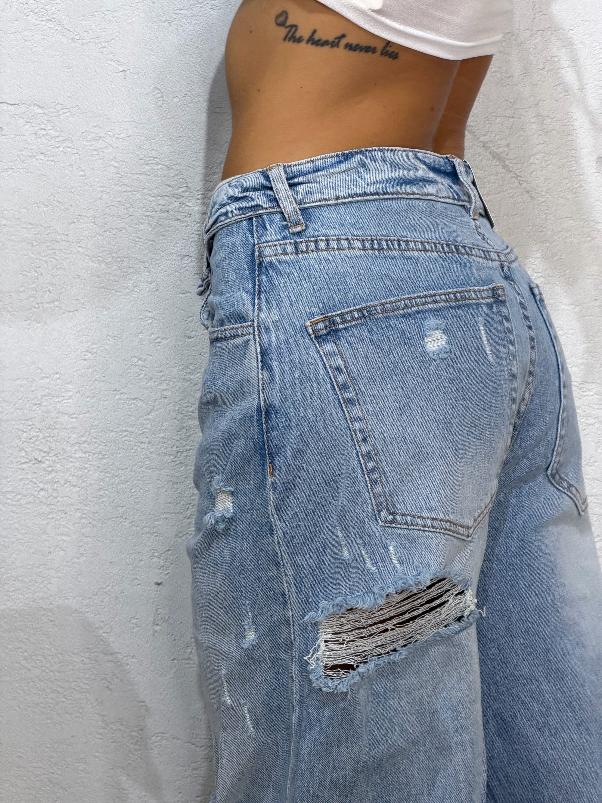 Jeans Zara wide strappi