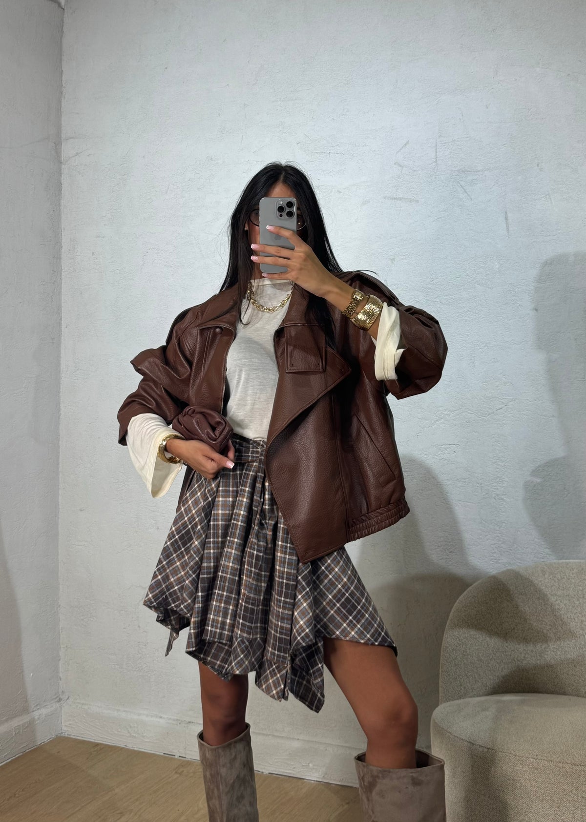 Scottish bow skirt