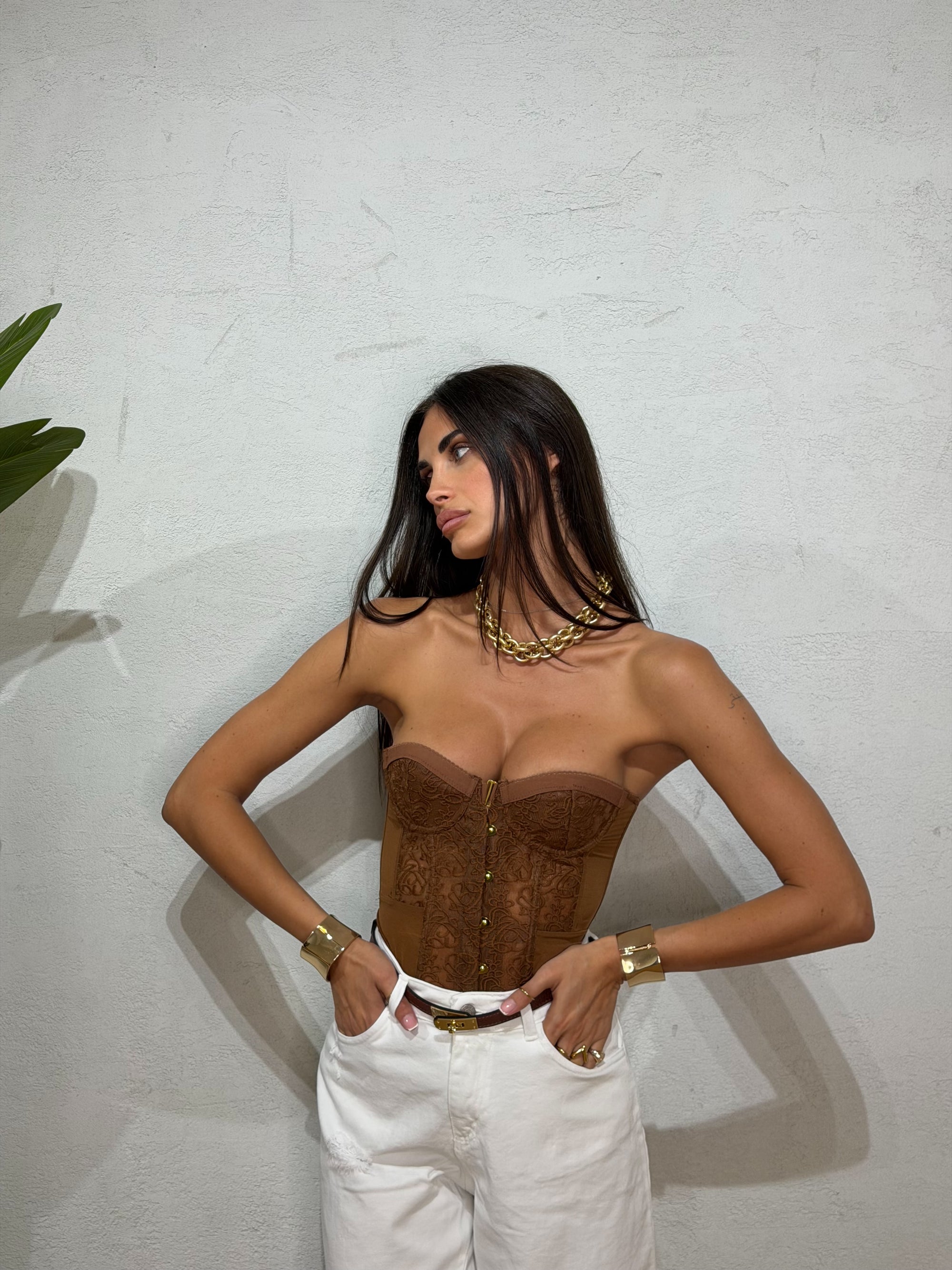 Bustino Madame