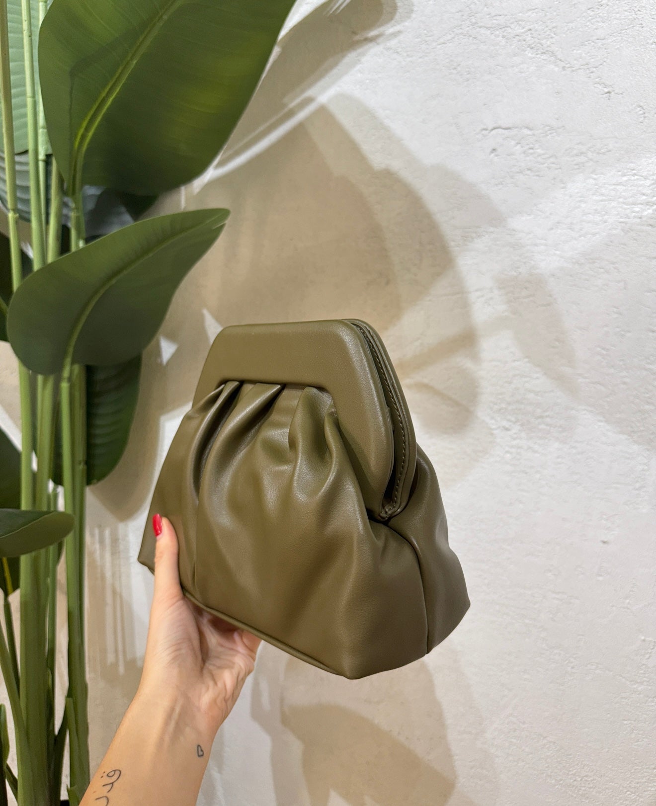 Clutch bag